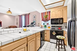 1741 Colby Ave, Los Angeles, CA 90025 - Photo 21