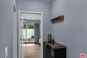 1450 N Bundy Dr, Los Angeles, CA 90049 - Photo 29