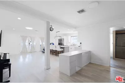 1032 4th Ave, Los Angeles, CA 90019 - Photo 15