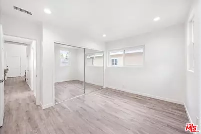 211 Cypress St, Newport Beach, CA 92661 - Photo 49