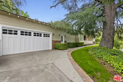 18080 Karen Dr, Encino, CA 91316 - Photo 5