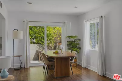 4218 Don Arellanes Dr, Los Angeles, CA 90008 - Photo 7
