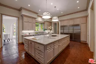 70 Beverly Park, Beverly Hills, CA 90210 - Photo 9