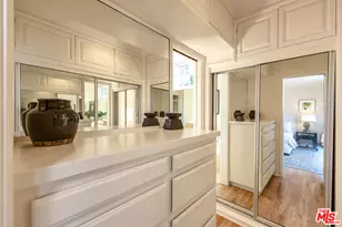 2059 Kenilworth Ave, Los Angeles, CA 90039 - Photo 45