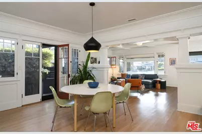 150 S Hobart Blvd, Los Angeles, CA 90004 - Photo 15