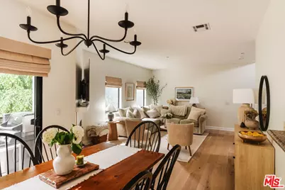 14322 Dickens St #4, Sherman Oaks, CA 91423 - Photo 3