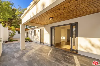 11 Bridle Ln, Bell Canyon, CA 91307 - Photo 21