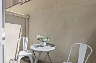 11723 Mayfield Ave, Los Angeles, CA 90049 - Photo 17
