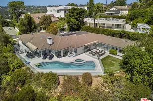9626 Highridge Dr, Beverly Hills, CA 90210 - Photo 15