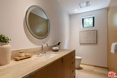 248 19th St, Santa Monica, CA 90402 - Photo 17