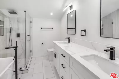 10649 Willowbrae Ave, Chatsworth, CA 91311 - Photo 9