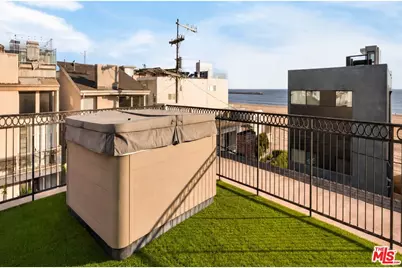 17 Privateer St, Marina del Rey, CA 90292 - Photo 37