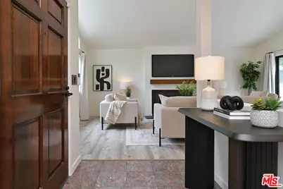 22522 Avenue San Luis, Woodland Hills, CA 91364 - Photo 3