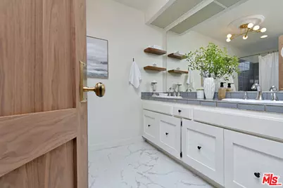 22522 Avenue San Luis, Woodland Hills, CA 91364 - Photo 29