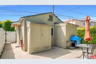 1221 N Frederic St, Burbank, CA 91505 - Photo 65
