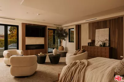 716 N Bedford Dr, Beverly Hills, CA 90210 - Photo 19