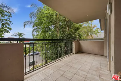 8121 Norton Ave #201, Los Angeles, CA 90046 - Photo 49
