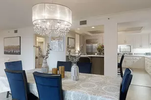 10550 Wilshire Blvd, Los Angeles, CA 90024 - Photo 21