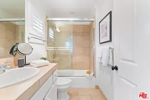 838 17th St, Santa Monica, CA 90403 - Photo 25