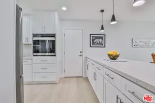 2252 20th St, Santa Monica, CA 90405 - Photo 41