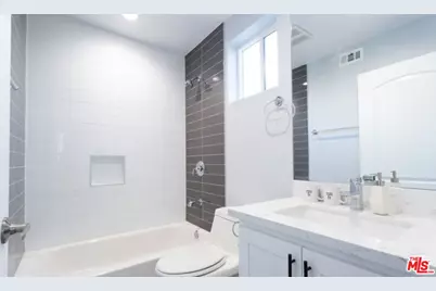 1522 Arapahoe St, Los Angeles, CA 90006 - Photo 11