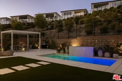20511 W Hummingbird Ct, Porter Ranch, CA 91326 - Photo 35