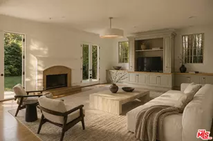 223 24th St, Santa Monica, CA 90402 - Photo 1