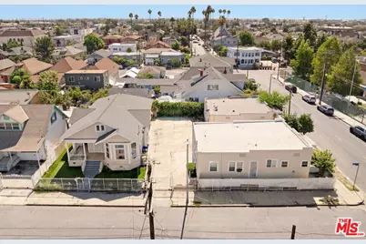 610 E 24th St, Los Angeles, CA 90011 - Photo 7