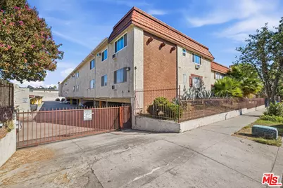8800 Cedros Ave #212, Panorama City, CA 91402 - Photo 3