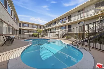 8800 Cedros Ave #212, Panorama City, CA 91402 - Photo 23
