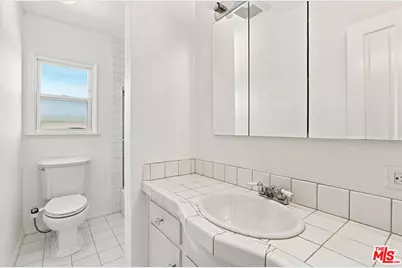 1940 Country Club Rd, Thousand Oaks, CA 91360 - Photo 15