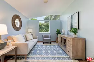 11637 Charnock Rd, Los Angeles, CA 90066 - Photo 15