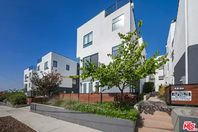 345 N La Fayette Park Pl, Los Angeles, CA 90026 - Photo 1