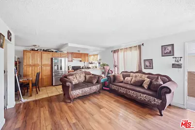 5522 Clara St, Bell Gardens, CA 90201 - Photo 9