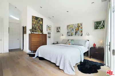 740 N Martel Ave, Los Angeles, CA 90046 - Photo 11