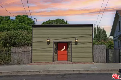 954 E Edgeware Rd, Los Angeles, CA 90026 - Photo 9