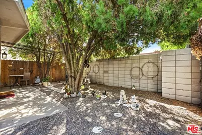 1328 E Camino Primrose, Palm Springs, CA 92264 - Photo 29
