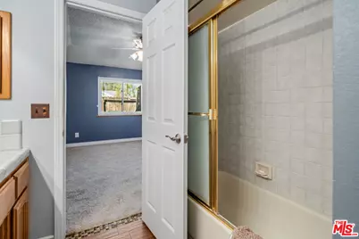 9957 Susan Ave, Calif City, CA 93505 - Photo 19