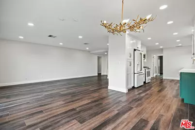 3332 Meadow Oak Dr, Westlake Village, CA 91361 - Photo 11