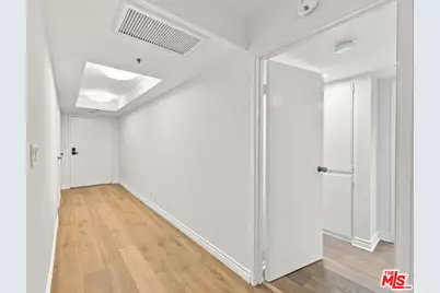 10660 Wilshire Blvd #407, Los Angeles, CA 90024 - Photo 19