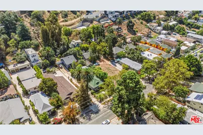 1674 Morton Ave, Los Angeles, CA 90026 - Photo 11