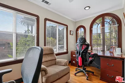 5300 Chesley Ave, Los Angeles, CA 90043 - Photo 35