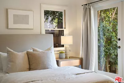 445 N Sweetzer Ave, Los Angeles, CA 90048 - Photo 27