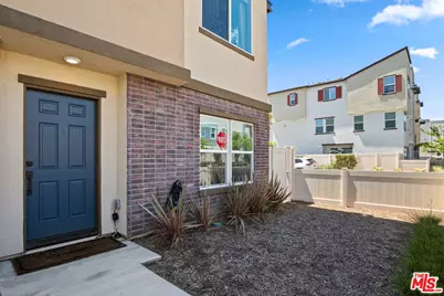 716 Sienna Way, Inglewood, CA 90301 - Photo 3
