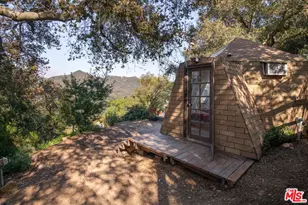 19963 Observation Dr, Topanga, CA 90290 - Photo 31