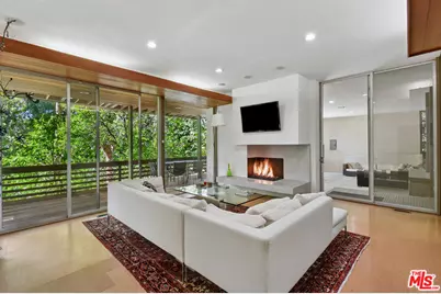 17269 Oak View Dr, Encino, CA 91316 - Photo 33
