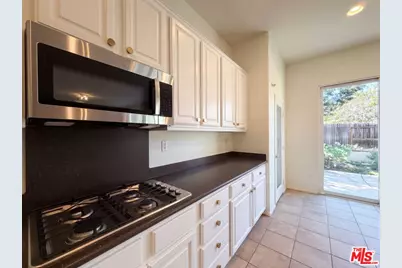 1733 Avenida Cafe, Camarillo, CA 93012 - Photo 11