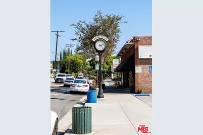1011 W Mountain St, Glendale, CA 91202 - Photo 39