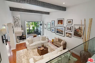 17204 Palisades Cir, Pacific Palisades, CA 90272 - Photo 9