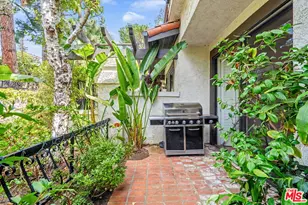 17204 Palisades Cir, Pacific Palisades, CA 90272 - Photo 11